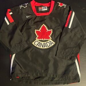 Canada jersey size S/M